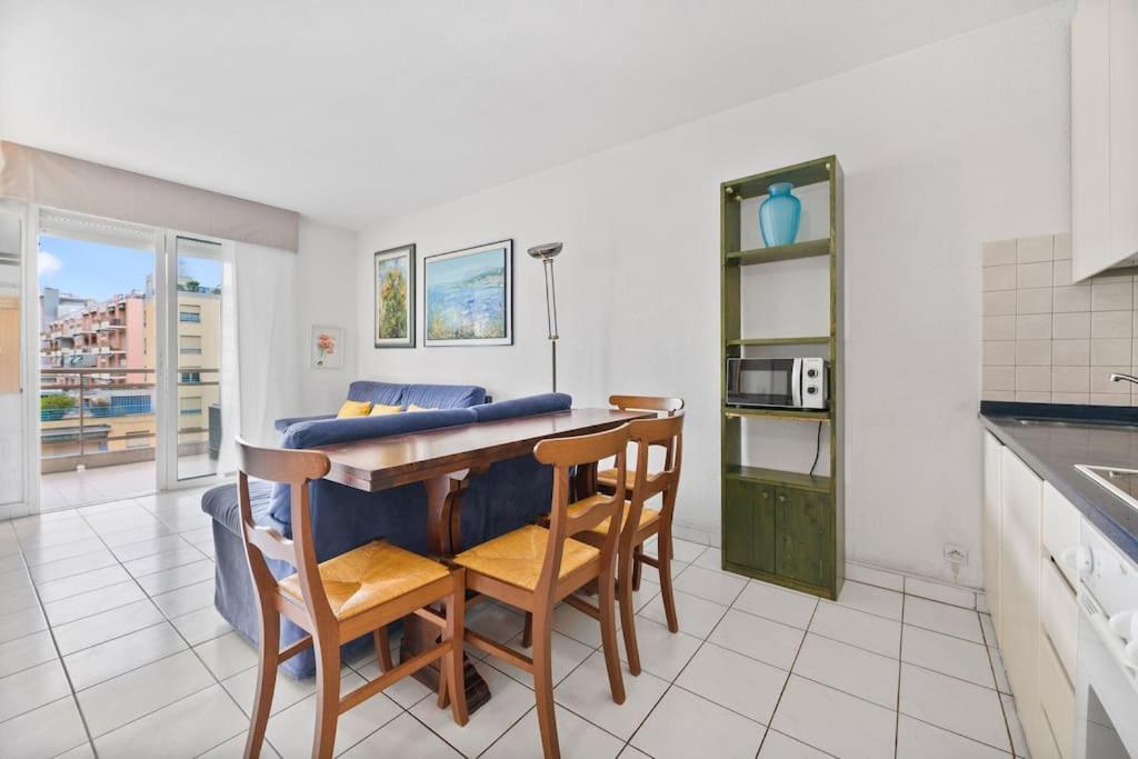 Riviera Prestige - Front De Mer - Terrasse - Parking Roquebrune-Cap-Martin Exterior photo